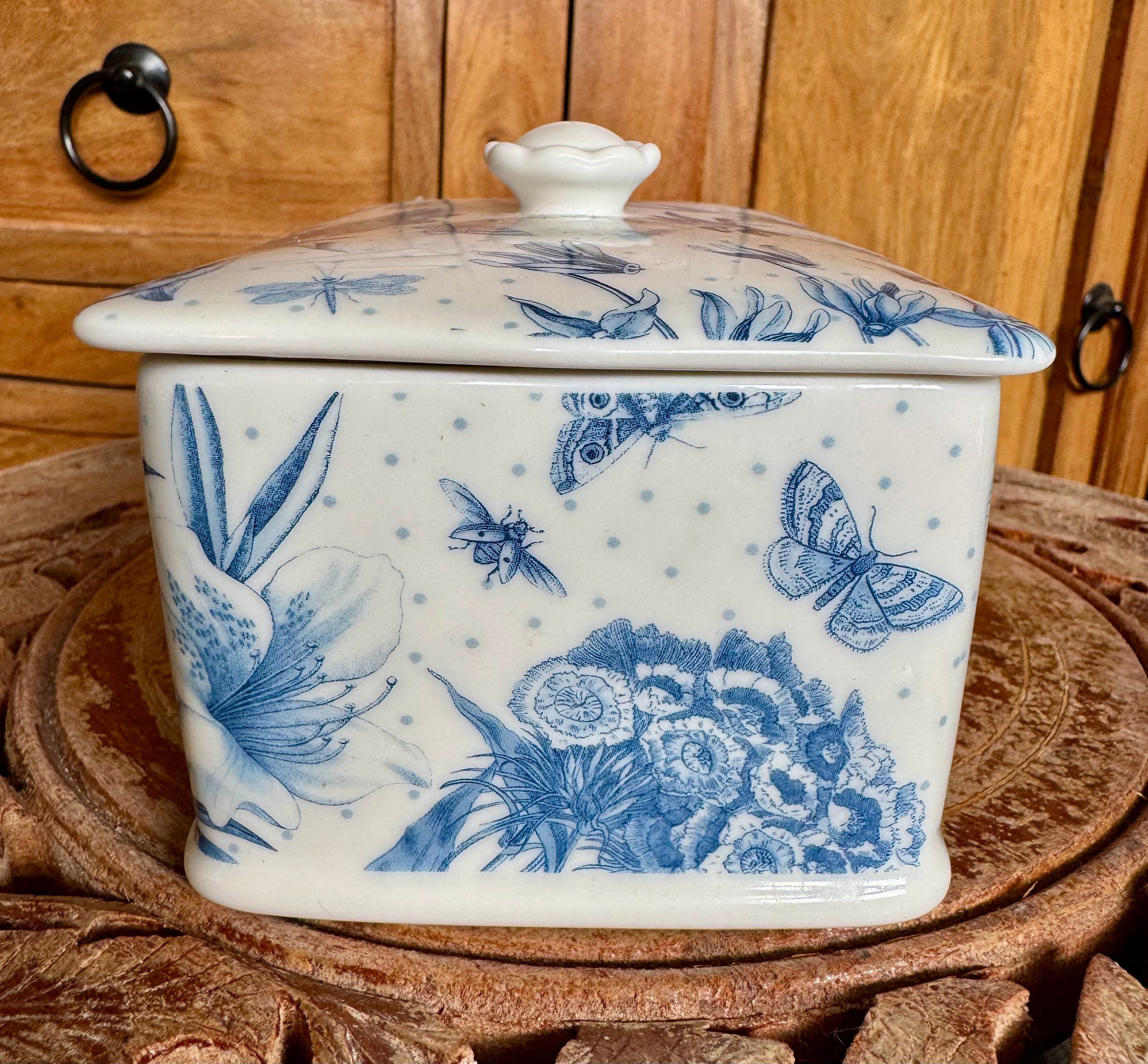Vintage Portmerion Botanic Blue Butter Dish - Unused